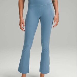 Lululemon Align High-Rise Mini-Flared Pant 28" Utility Blue 4